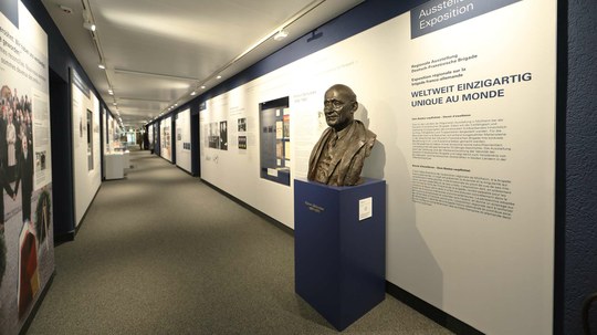 regionale-ausstellung-muellheim-i-m-schuman-kaserne-df-brigade.jpg