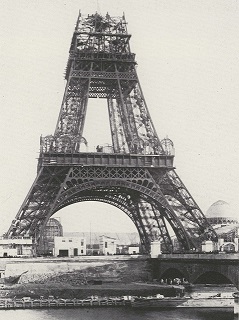 Eiffelturm im Bau